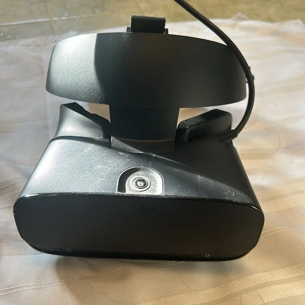 Oculus Rift S - Picture 13 of 15